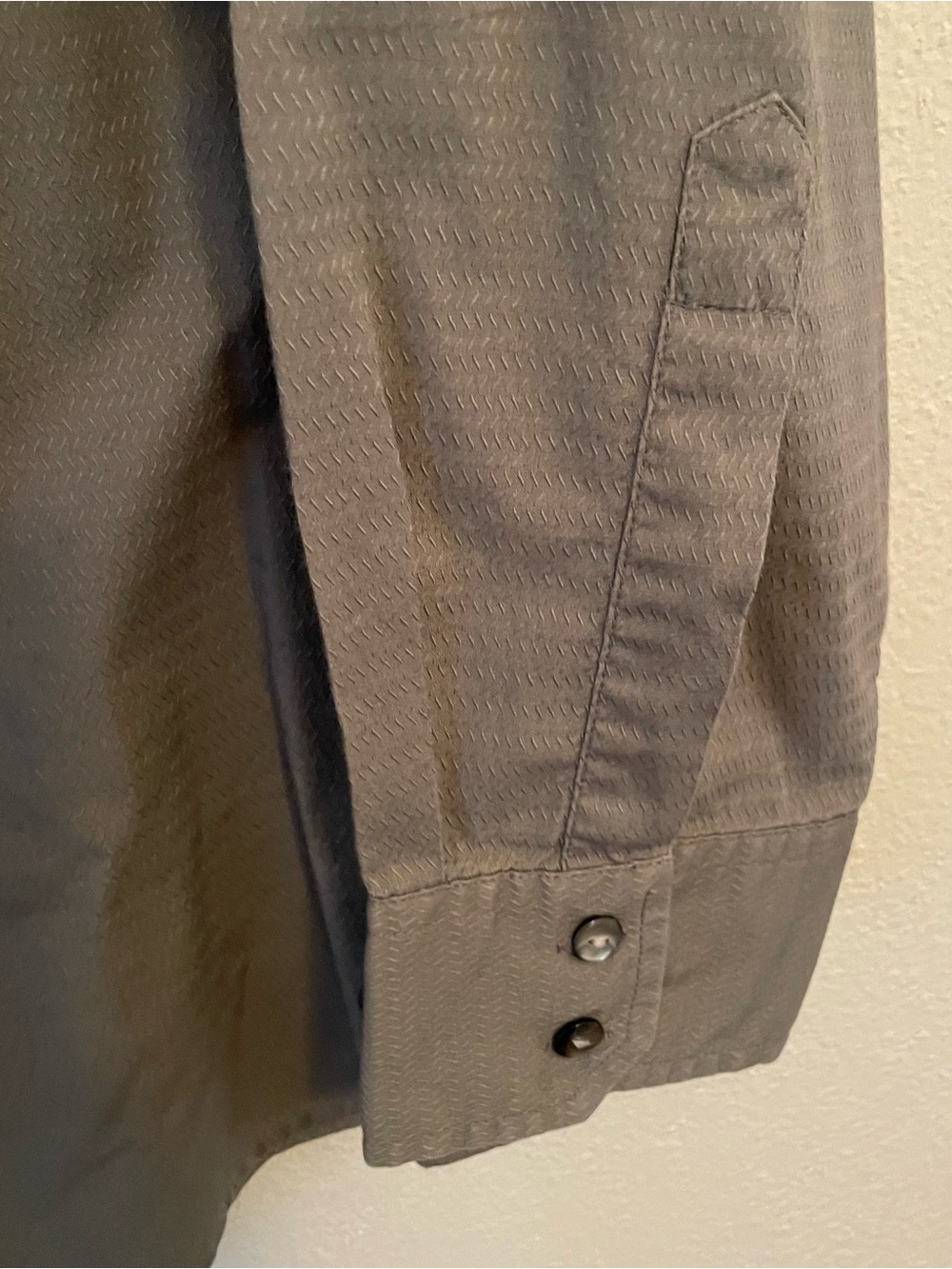 Men’s Express Shirt XL Long Sleeve Olive Green Textured Cotton - Picture 4 of 5